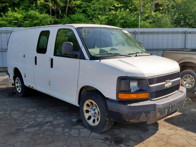 1GCFG15X091114508 - 2009 CHEVROLET EXPRESS G1 WHITE photo 1