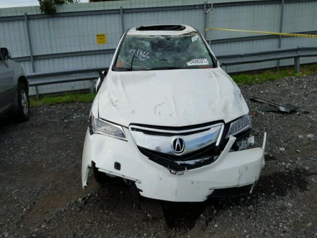 19UUB2F5XHA001688 - 2017 ACURA TLX TECH WHITE photo 9