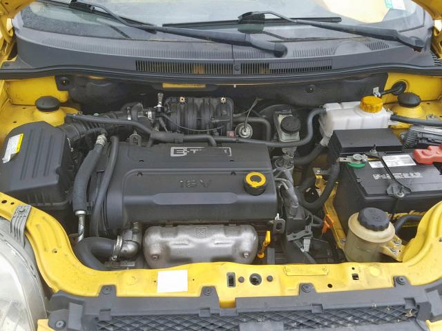 KL1TG56687B164085 - 2007 CHEVROLET AVEO LT YELLOW photo 7