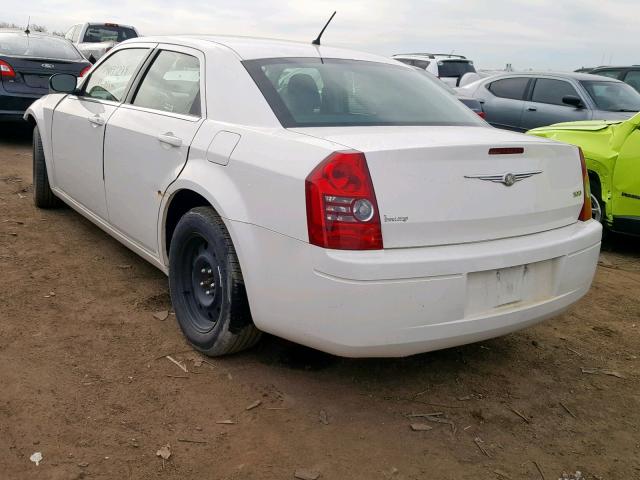 2C3KA43R08H220743 - 2008 CHRYSLER 300 LX WHITE photo 3