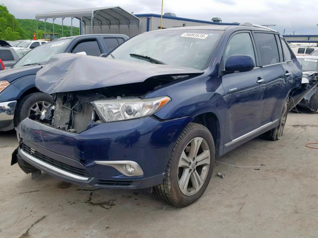 5TDYK3EH8DS103909 - 2013 TOYOTA HIGHLANDER BLUE photo 2