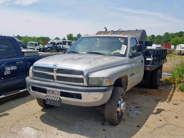 3B6MC36552M303714 - 2002 DODGE RAM 3500 GRAY photo 2