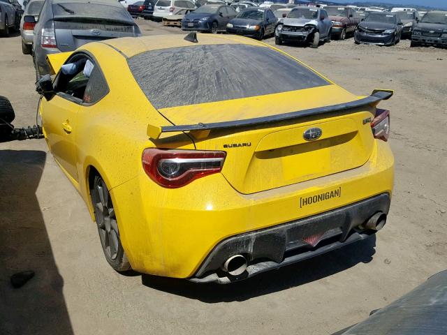 JF1ZCAC1XH9601275 - 2017 SUBARU BRZ 2.0 LI YELLOW photo 3