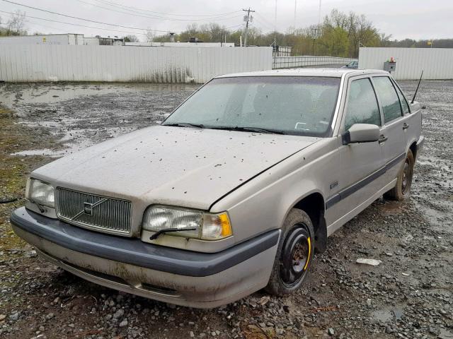 YV1LS5543T1293563 - 1996 VOLVO 850 BASE SILVER photo 2