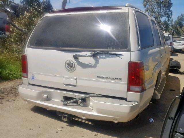 1GYEK63N44R292208 - 2004 CADILLAC ESCALADE L WHITE photo 4