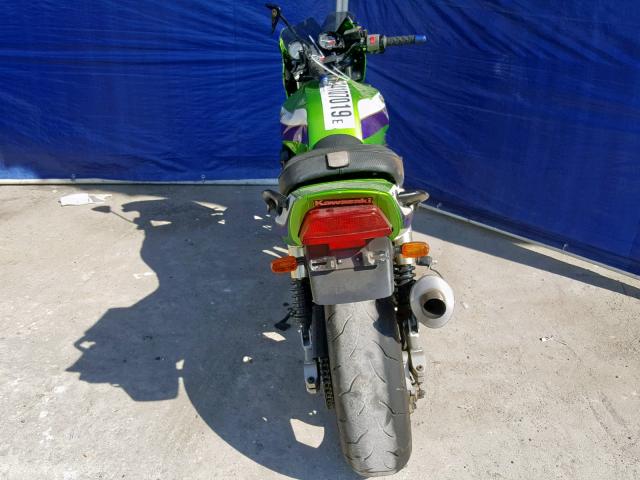 JKAZR9A101A003284 - 2001 KAWASAKI ZR1200 A GREEN photo 9