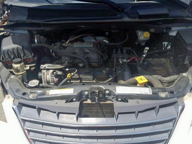 2A4RR5D18AR319726 - 2010 CHRYSLER TOWN & COU WHITE photo 7