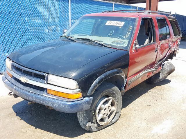 1GNDT13W4Y2244806 - 2000 CHEVROLET BLAZER RED photo 2