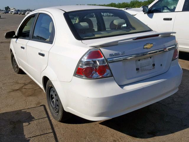 KL1TG56E39B624098 - 2009 CHEVROLET AVEO LT WHITE photo 3