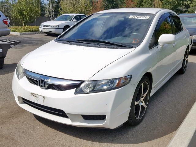 2HGFA1F3XBH537621 - 2011 HONDA CIVIC VP WHITE photo 2