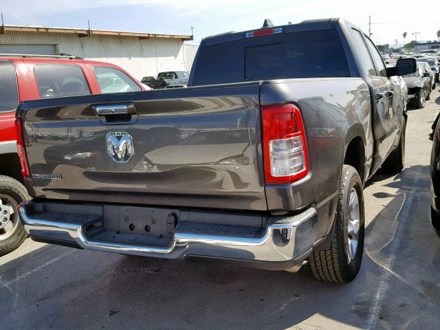 1C6RREBG4KN642058 - 2019 RAM 1500 BIG H GRAY photo 4