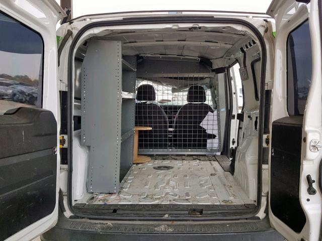 ZFBERFAT2G6B18149 - 2016 RAM PROMASTER 白色 照片 9