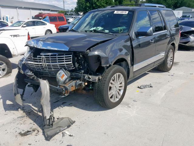 5LMFU28547LJ07581 - 2007 LINCOLN NAVIGATOR 黑色 照片 2