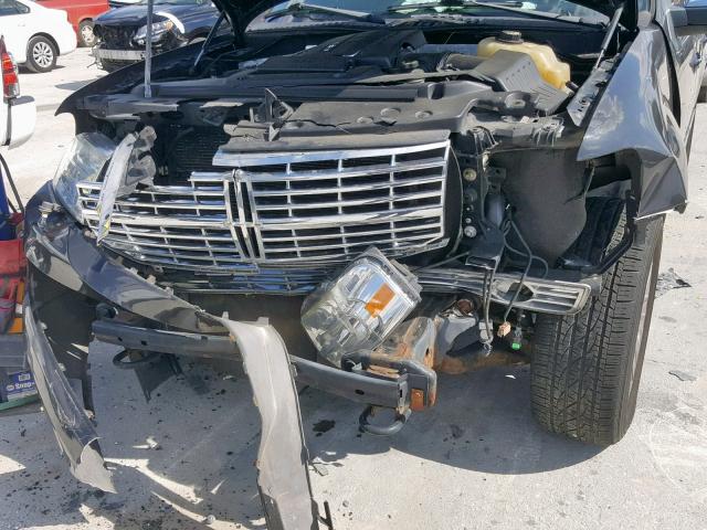 5LMFU28547LJ07581 - 2007 LINCOLN NAVIGATOR 黑色 照片 9