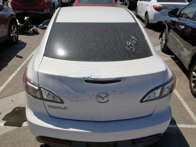 JM1BL1VF0B1475969 - 2011 MAZDA 3 I WHITE photo 9