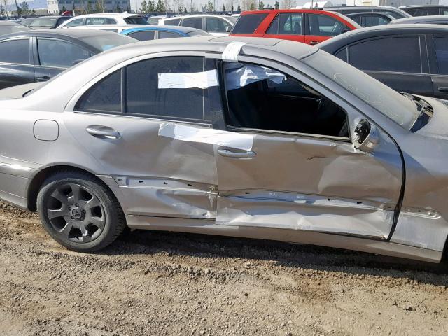 WDBRF87J66F776592 - 2006 MERCEDES-BENZ C 350 4MAT SILVER photo 9