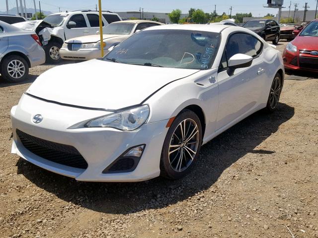 JF1ZNAA16E9703259 - 2014 TOYOTA SCION FR-S WHITE photo 2