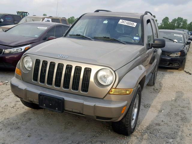1J4GK38K95W642070 - 2005 JEEP LIBERTY RE GOLD photo 2