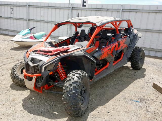 3JBVNAW21JK001600 - 2018 CAN-AM MAVERICK X ORANGE photo 2