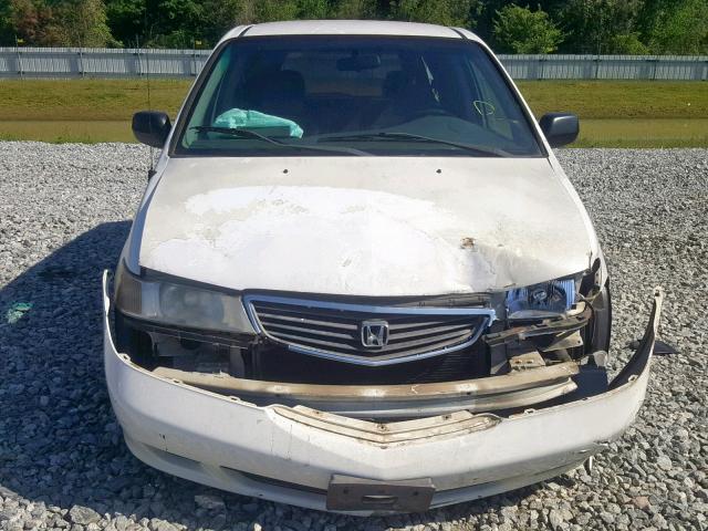 2HKRL1853YH502097 - 2000 HONDA ODYSSEY LX WHITE photo 9