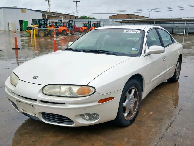 1G3GS64C434158306 - 2003 OLDSMOBILE AURORA 4.0 WHITE photo 2