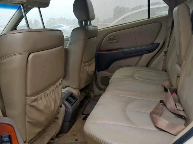 JT6HF10U3Y0100428 - 2000 LEXUS RX 300 WHITE photo 6