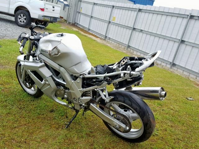 JS1VP53A332103726 - 2003 SUZUKI SV650 SILVER photo 3