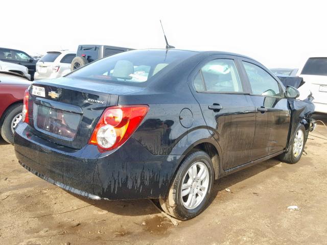 1G1JA5SH3C4194899 - 2012 CHEVROLET SONIC LS BLACK photo 4