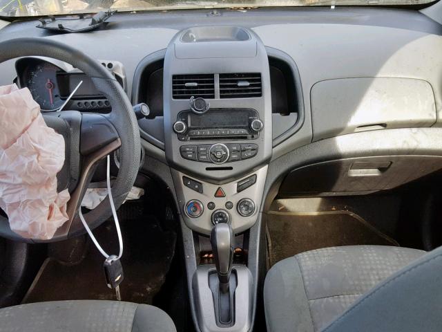 1G1JA5SH3C4194899 - 2012 CHEVROLET SONIC LS BLACK photo 9