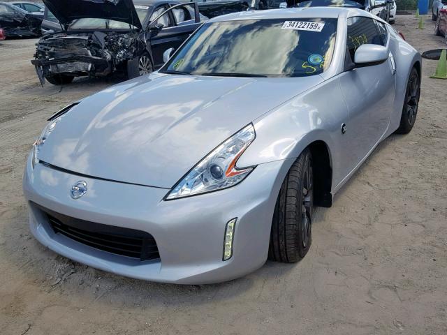 JN1AZ4EH1HM953209 - 2017 NISSAN 370Z BASE SILVER photo 2