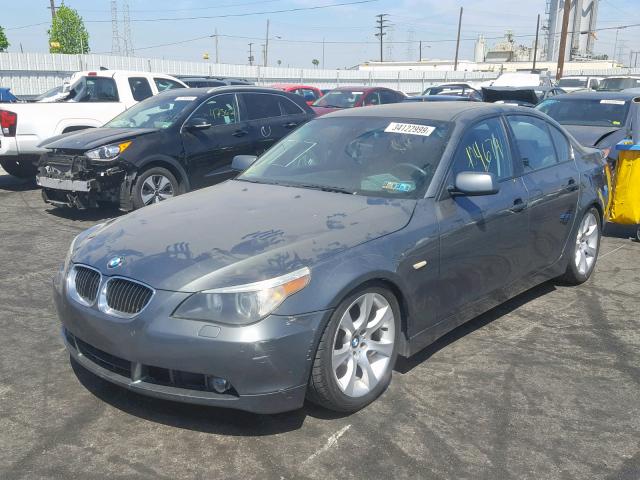 WBANB53556CP02842 - 2006 BMW 550 I GRAY photo 2