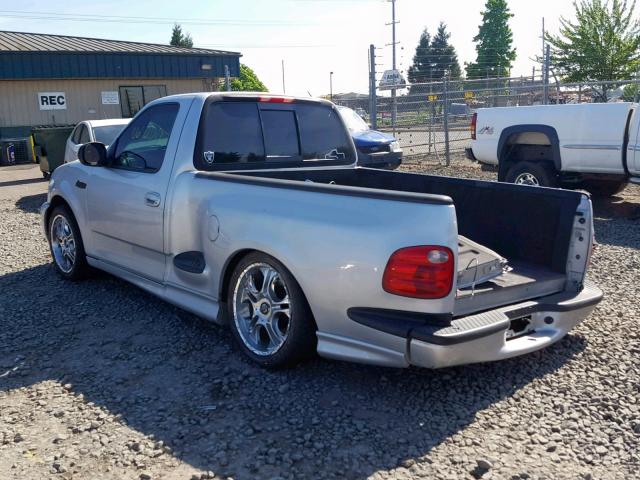 2FTZF0734YCA74063 - 2000 FORD F150 SVT L GRAY photo 3