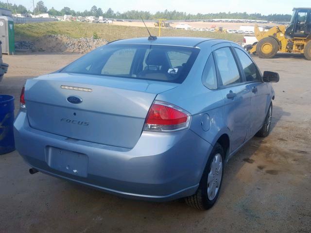 1FAHP34N58W192018 - 2008 FORD FOCUS S/SE BLUE photo 4