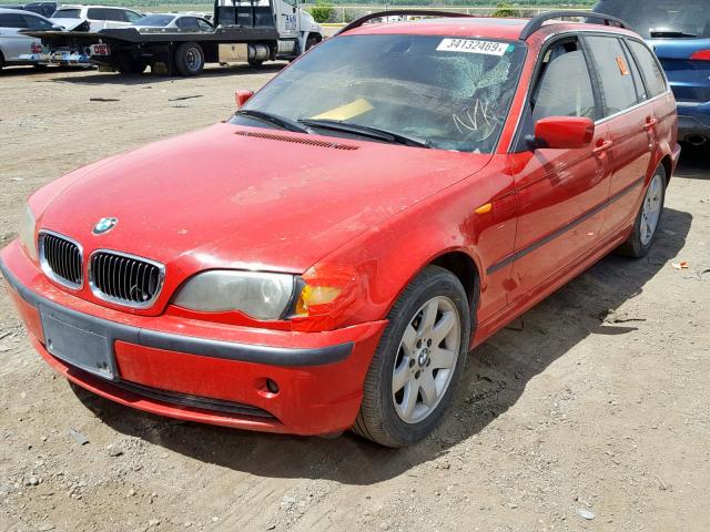 WBAEN334X3PC11547 - 2003 BMW 325 IT RED photo 2