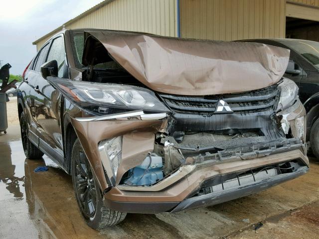 JA4AT4AA1JZ064825 - 2018 MITSUBISHI ECLIPSE CR BROWN photo 1