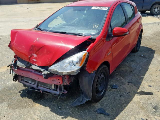 JTDKDTB32E1559444 - 2014 TOYOTA PRIUS C RED photo 2