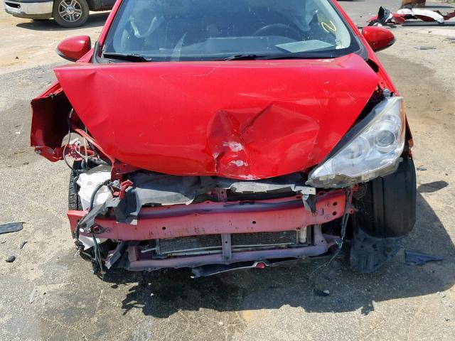 JTDKDTB32E1559444 - 2014 TOYOTA PRIUS C RED photo 9