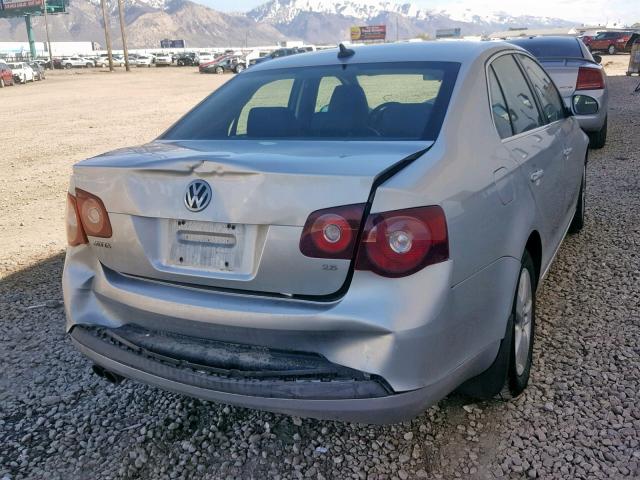 3VWRZ71K39M085400 - 2009 VOLKSWAGEN JETTA SE SILVER photo 4