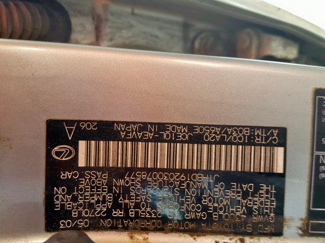 JTHBD192030078577 - 2003 LEXUS IS 300 SILVER photo 10