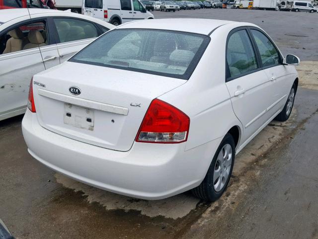 KNAFE221195624139 - 2009 KIA SPECTRA EX WHITE photo 4