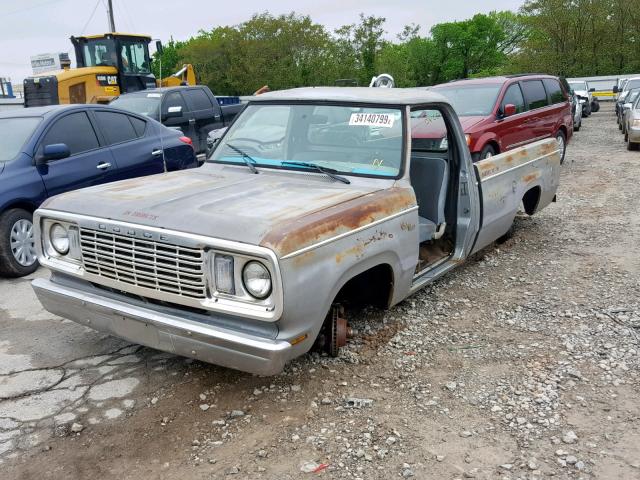 D14AE7S075157 - 1977 DODGE PICKUP GRAY photo 2