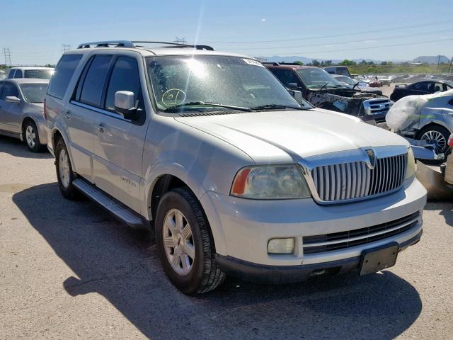 5LMFU28555LJ11703 - 2005 LINCOLN NAVIGATOR 奶油色 照片 1