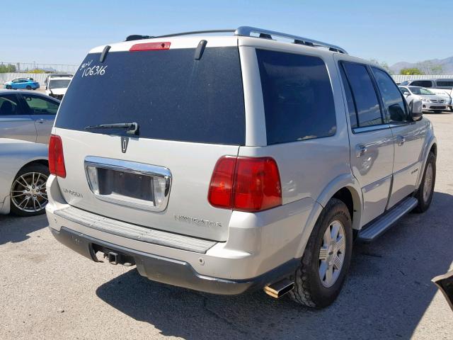 5LMFU28555LJ11703 - 2005 LINCOLN NAVIGATOR 奶油色 照片 4