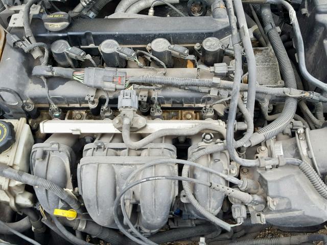 1FAFP34N26W190926 - 2006 FORD FOCUS ZX4 SILVER photo 7