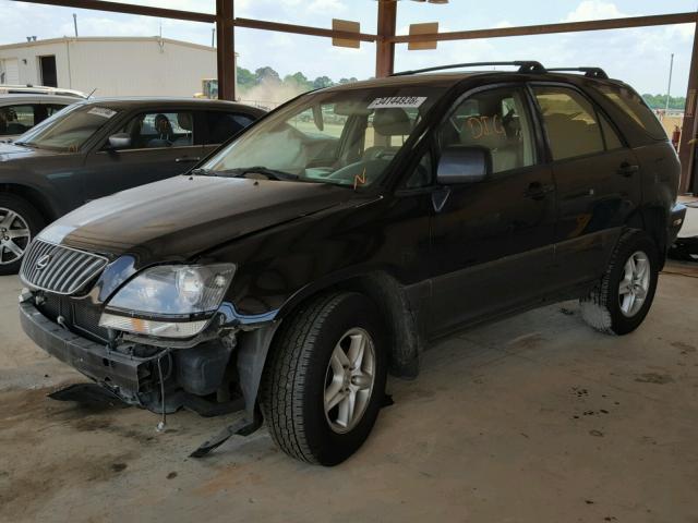 JT6GF10U2Y0047085 - 2000 LEXUS RX 300 BLACK photo 2