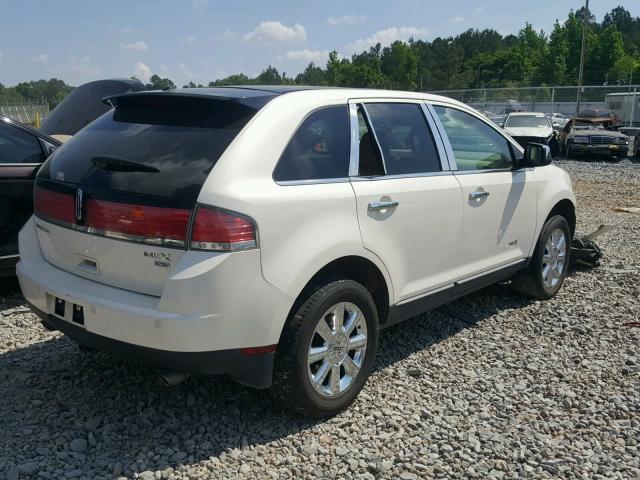 2LMDU88CX7BJ26913 - 2007 LINCOLN MKX WHITE photo 4