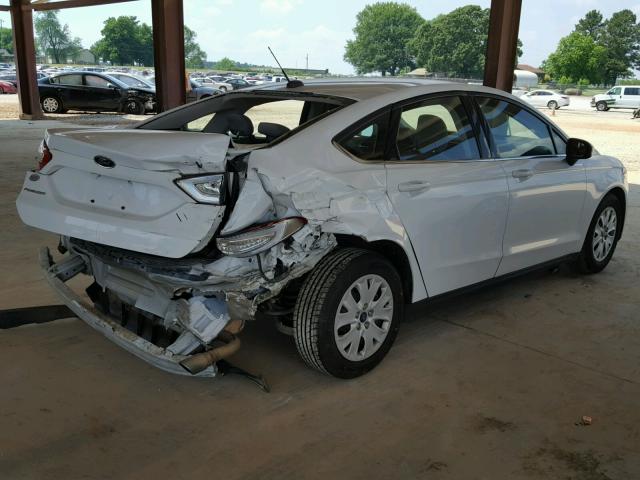 3FA6P0G72DR137512 - 2013 FORD FUSION S WHITE photo 4