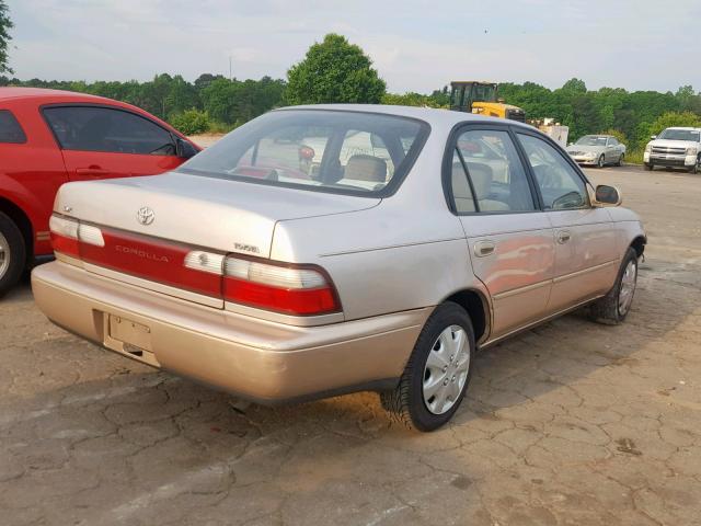 1NXBB02E4VZ567352 - 1997 TOYOTA COROLLA DX GOLD photo 4