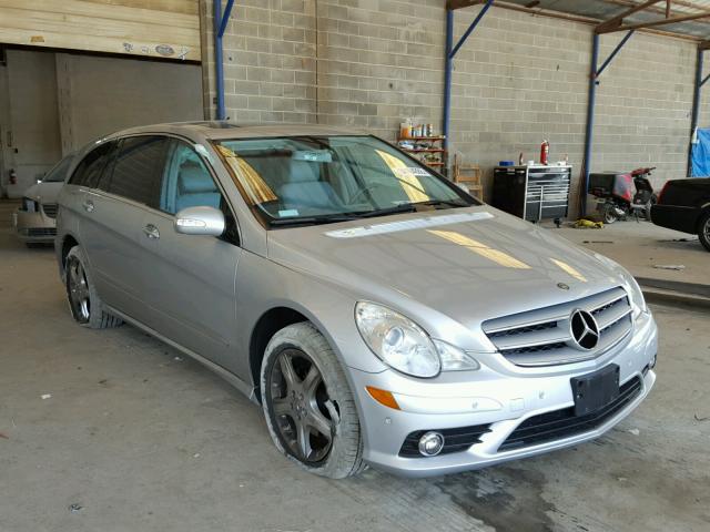 4JGCB65E88A078011 - 2008 MERCEDES-BENZ R 350 SILVER photo 1