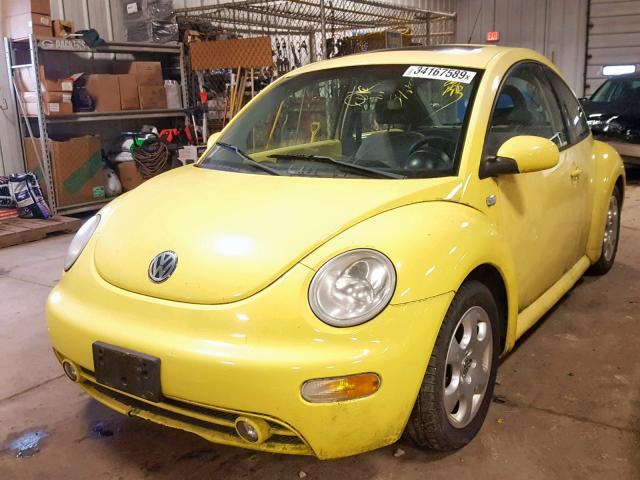 3VWCP21C52M405992 - 2002 VOLKSWAGEN NEW BEETLE Gelb Foto 2